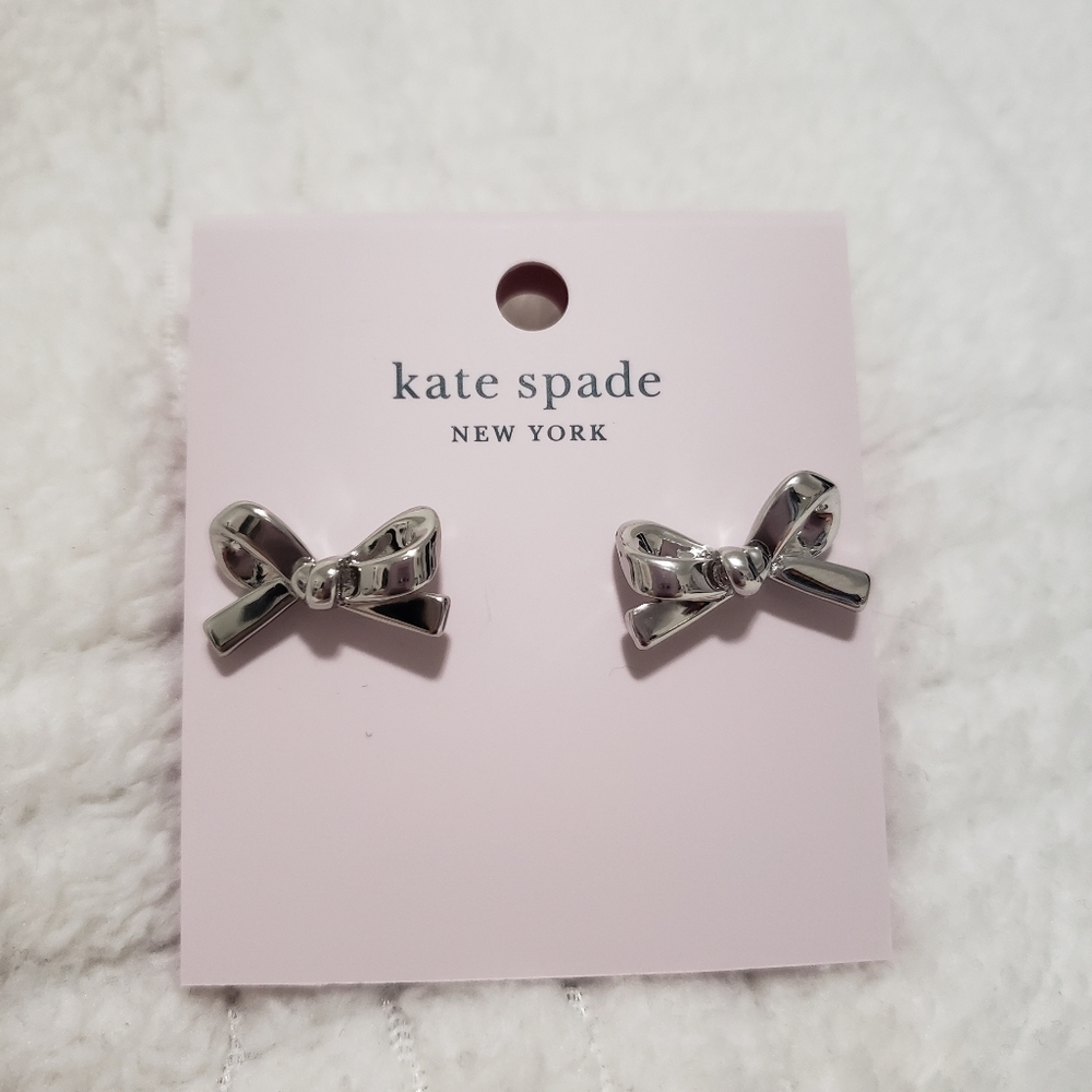 KATE SPADE SKINNY MINI SILVER COLORED BOW EARRINGS